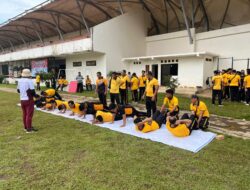 Polresta Banyuwangi Gelar Tes Kesamaptaan Jasmani Personel di GOR Tawang Alun