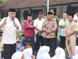Menko Pangan Tinjau SPPG di Malang, Pastikan Kesiapan Program MBG Berjalan Aman