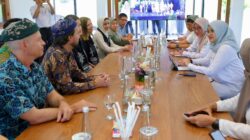 Apresiasi Komitmen Bupati Ipuk dalam Mengelola Sampah, Clean Rivers Uni Emirat Arab Suport Dua TPS3R Banyuwangi