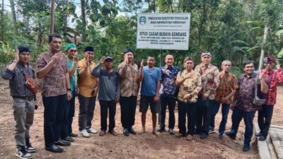 Staf Khusus Kementerian Kebudayaan Kunjungi Lokasi Penemuan Arca di Trenggalek