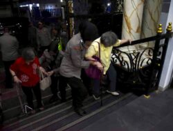 Respon Sigap Polwan Polres Bondowoso Layani Jemaat di Vihara Ariya Maitera