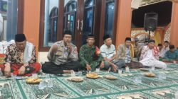Babinsa Koramil Songgon Hadir Intens Di Tengah Jamaah Ramadhan, Intensitas Pembinaan Terhadap Masyarakat Semakin Menguat