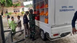 Anggota Koramil Pesanggaran Peran Aktif Melakukan Pendampingan dan Pendistribusan MBG Selama Bulan Suci Ramadan