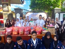 PMR SMPN 2 Rogojampi Berbagi 1.000 Takjil kepada Pengguna Jalan di Momen Ramadan, Bukti Kepedulian  Sosiial
