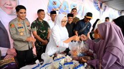 Kapolresta Banyuwangi Pantau Pasar Murah Tukangkayu, Pastikan Warga Mudah Akses Bahan Pokok