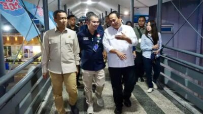 Wamenhub Suntana Turun Langsung Atasi Antrean Pemudik dari Bali Menuju Jawa