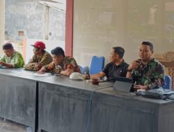 Babinsa Telemung Hadir di Musdes, Gerai Koperasi Merah Putih Siap Dibangun