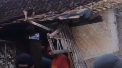 Rumah Warga di Kalipuro Banyuwangi Roboh Diterjang Cuaca Ekstrem, Ibu Rumah Tangga Terluka