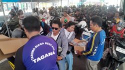 Sigap dan Humanis, Tagana Banyuwangi Salurkan Bantuan di Pelabuhan Ketapang–Gilimanuk.