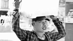 Di Balik Tawa “Mbak Miti”:, Pedagang Keliling yang Gigih Menjemput Mimpi