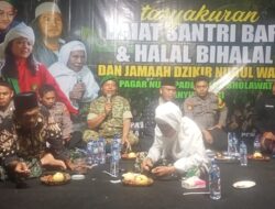 Danramil 0825/09 Tegaldlimo Bersama Pengasuh Pondok Pesantren Mansya’ul Huda Giat Komsos Dengan Perguruan Silat Pagar Nusa