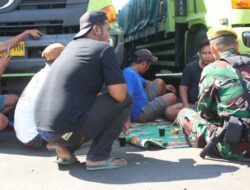 Di Waktu Istirahat Siang, Personel Kodim 0825/Banyuwangi Ajak Para Sopir Coffee Break dengan Sajian Kopi dan Makan Snack di Pelabuhan Bulusan