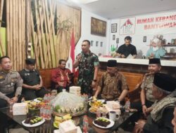 Perkuat Persatuan, Dandim 0825 Banyuwangi Hadiri Halal Bihalal Rumah Kebangsaan