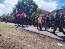TNI Gelar Pemakaman Militer Penuh Khidmat untuk Sertu (Purn) Rahmad di Muncar
