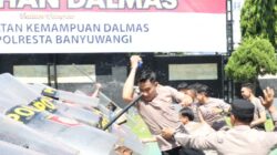 Siaga Tanpa Jeda, Polresta Banyuwangi Mantapkan Formasi Dalmas Demi Kenyamanan Bumi Blambangan