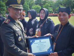 Dandim 0825/Banyuwangi Hadiri Upacara Hardiknas 2026, Tegaskan Sinergi Pendidikan untuk Generasi Berkarakter