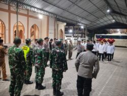 Pastikan Keamanan dan Kekhidmatan, Personel Koramil 0825/06 Gambiran Laksanakan Apel Pengamanan Pemberangkatan Calon Jemaah Haji