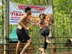 Tradisi Cambuk Tiban Purwoharjo, Generasi Muda Banyuwangi Diajak Jaga Warisan Leluhur