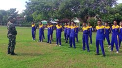 Anggota Koramil 0825/09 Tegaldlimo Gembleng Mental dan Fisik 92 Siswa SMKS Muhammadiyah 3 Tegaldlimo, Cetak Generasi Tangguh dan Disiplin