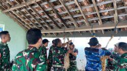 Anggota Koramil 0825/03 Glagah Sembelih 2 Ekor Kambing Kurban di Makoramil