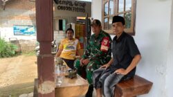 Kunjungi Rumah Warga Binaan, Babinsa Koramil 0825-11/Pesanggaran, Cara Untuk Komunikasi Sosial