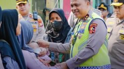 Sentuhan Kasih Polri di Kemayoran: Kakorlantas Wakili Kapolri Salurkan Bansos untuk Korban Kebakaran