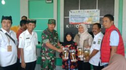Babinsa Bareng Dampingi Kasdim Kodim 0825/Banyuwangi Kawal Penyaluran Bantuan Pangan untuk Warga