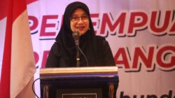 Bupati Ipuk Ingatkan Tak Ada Pungutan Siswa Baru
