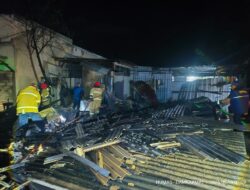 Warung Kopi Asem di Banyuwangi Terbakar, Kerugian Ditaksir Rp10 Juta