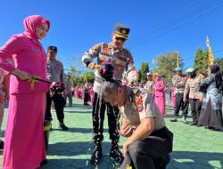 Di Pundak yang Kian Tangguh, Ada Doa Setia yang Terwujud: Momen Khidmat Kenaikan Pangkat di Polresta Banyuwangi