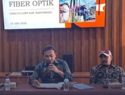 Dinas PU CKPP Banyuwangi Beri Ultimatum Terakhir, Kabel Fiber Optik Semrawut Terancam Ditertibkan