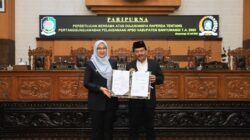 DPRD Banyuwangi Sahkan Perda LPj APBD 2025, Pemkab Komitmen Perkuat Transparansi dan Akuntabilitas