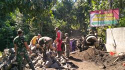 Gotong Royong Kodim 0825/Banyuwangi -Rakyat Percepat Pembangunan Jembatan Garuda, Akses Warga Gumukcandi Segera Terhubung