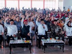 Orang Tua Siswa Sekolah Rakyat Pasuruan Ikrar Siap Mandiri di Hadapan Mensos Gus Ipul