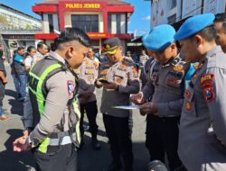 Propam Polda Jatim Gelar Tes Urine dan Pemeriksaan Gawai Personel Polres Jember, Perkuat Pengawasan Internal