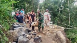 Jembatan Garuda Songgon Capai 75 Persen, Sinergi TNI dan Warga Percepat Akses Baru Masyarakat Gumukcandi