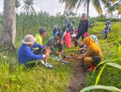 Babinsa Wonosobo Pimpin Gerakan Pengasapan Sarang Tikus, Petani Bersatu Cegah Gagal Panen