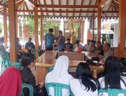 Persiapan Matang HUT RI, Koramil Tegaldlimo Kawal Pengukuran Seragam Paskibraka