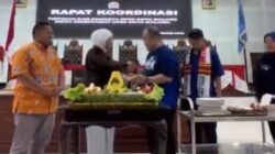 Haru Pisah Kenang, Zulkifli Amrizal Tinggalkan Sekretariat DPRD Kota Malang
