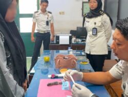 Petugas Lapas Banyuwangi Gagalkan Penyelundupan Sabu yang Diselipkan di Karet Celana Pengunjung Wanita