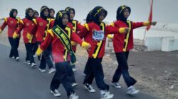MTs Maulana Ishaq Raih Juara Umum Gerak Jalan Tingkat MTs Se-Kecamatan Kabat