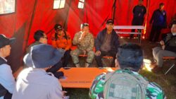 Api Mendekat ke Paltuding, Dandim 0825 Banyuwangi Turun Langsung Pantau Karhutla Ijen