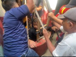 Tercebur ke Sumur, Pria di Temuasri Berhasil Dievakuasi Tim Rescue Damkarmat