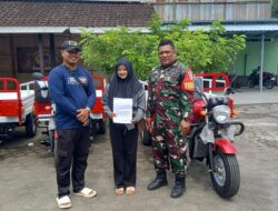 Babinsa Songgon Kawal Penyerahan Armada KDKMP Bayu, Bukti Nyata TNI Hadir untuk Rakyat