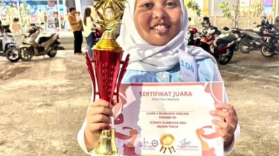 Syahira Almaira Effendi Raih Juara 1 Olimpiade English Tingkat SD/MI se-Jawa Timur