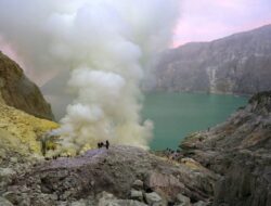 TWA Kawah Ijen Dibuka Kembali Mulai 28 September 2026
