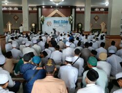 TNI Baur Bersama 500 Jamaah, Haul Abuya Al Maliki di Ponpes Robithotul Islam Berlangsung Khidmat