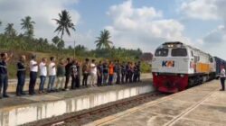 KAI Logistik Uji Coba Angkutan Hasil Pertanian Banyuwangi-Jakarta, Buah Naga Jadi Muatan Perdana