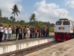 KAI Logistik Uji Coba Angkutan Hasil Pertanian Banyuwangi-Jakarta, Buah Naga Jadi Muatan Perdana