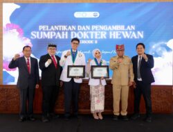 FIKKIA Unair Banyuwangi Lantik 24 Dokter Hewan, Wabup Mujiono Ajak Perkuat Keamanan Pangan vf